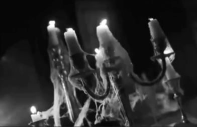 Gif animé gothique bougies